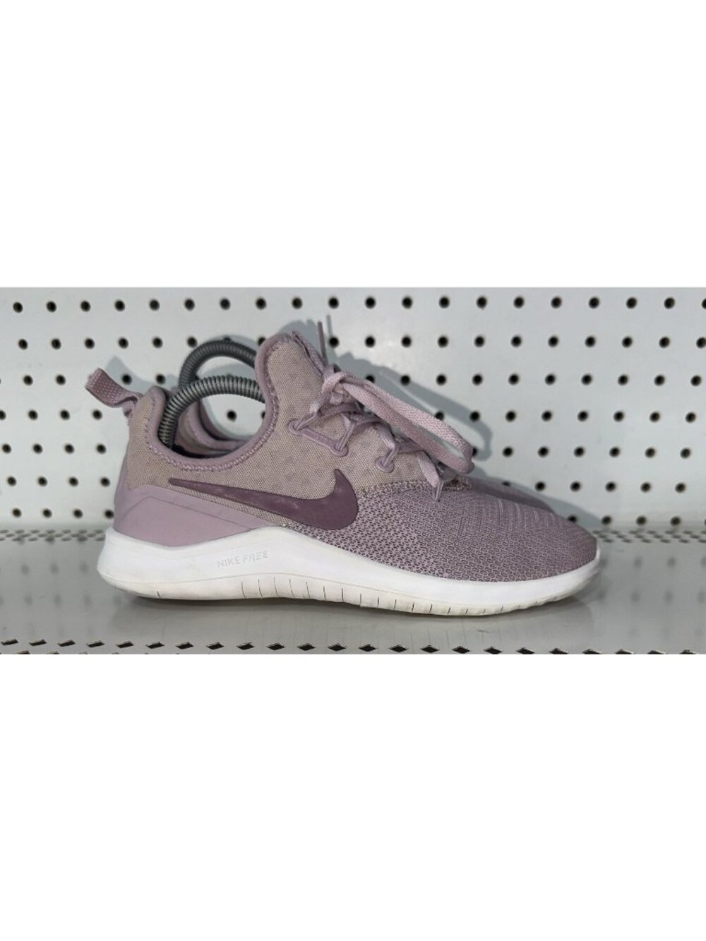Nike Free TR 8 Plum Chalk Womens Athletic Cross Training Shoes Size 6 Pink